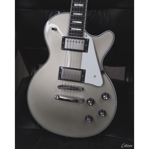 Model CL - Metallic Gold